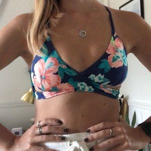 Floral Rip Curl Wrap Bikini Top